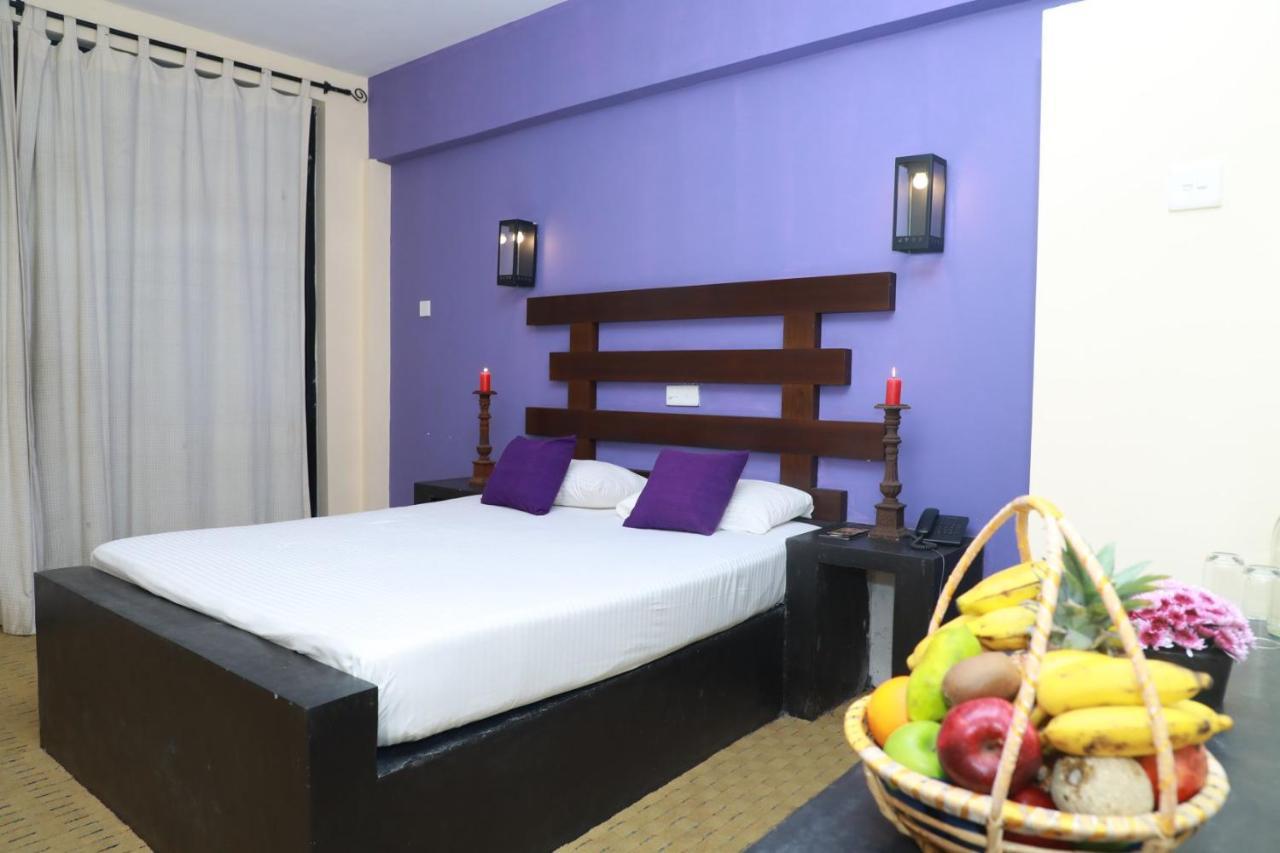Dampe Resort Piliyandala Luaran gambar