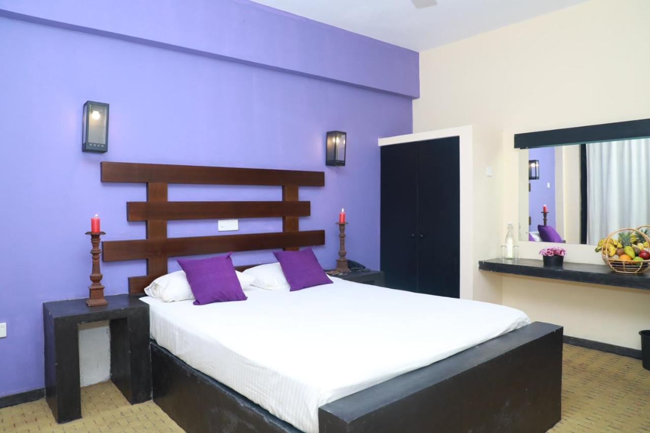 Dampe Resort Piliyandala Luaran gambar