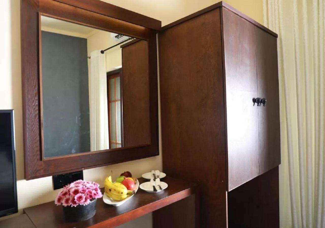 Dampe Resort Piliyandala Luaran gambar